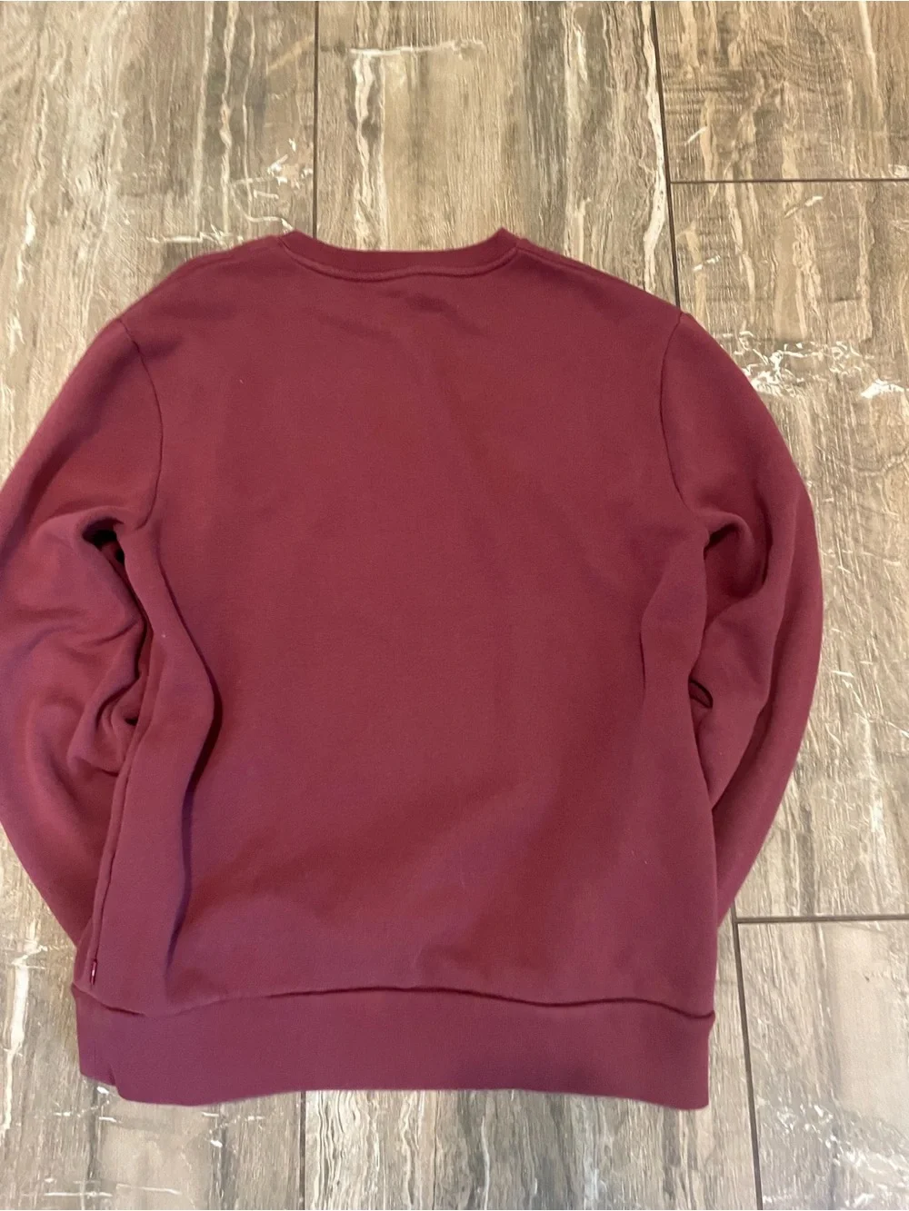 Levi's Men's Burgundy Crewneck Sweatshirt with Logo